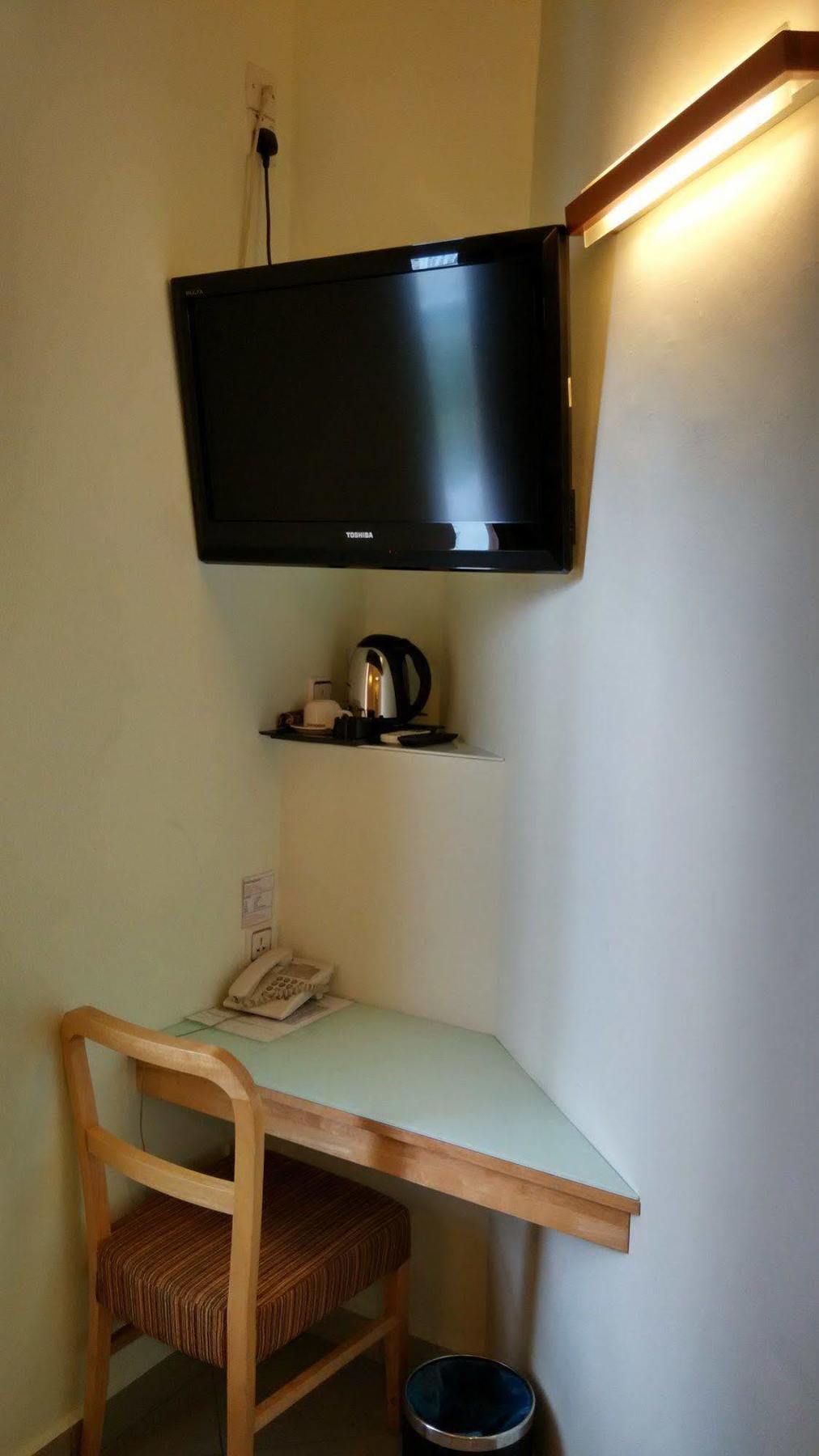Hotel Desaria Petaling Jaya Bagian luar foto